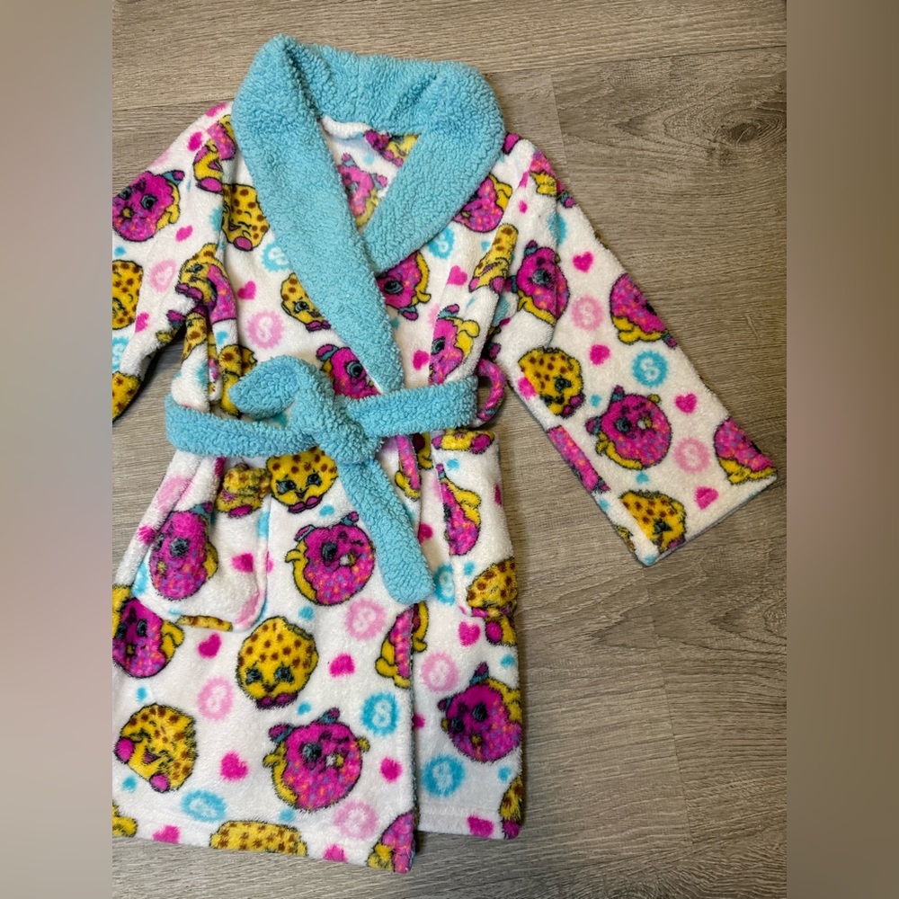 •SHOPKINS• BATH ROBE - Picture 2 of 4